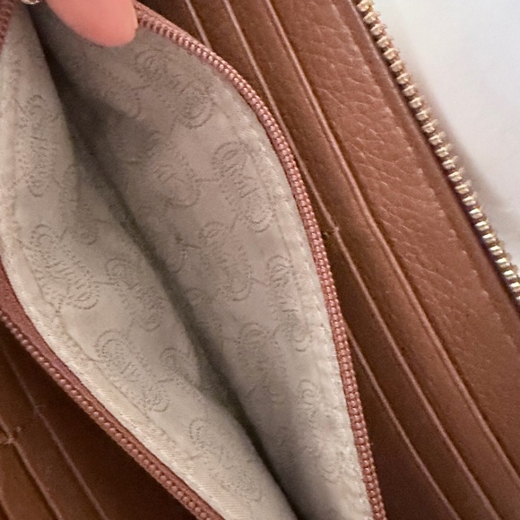 Michael Kors Tan Leather Clutch - Picture 10 of 12